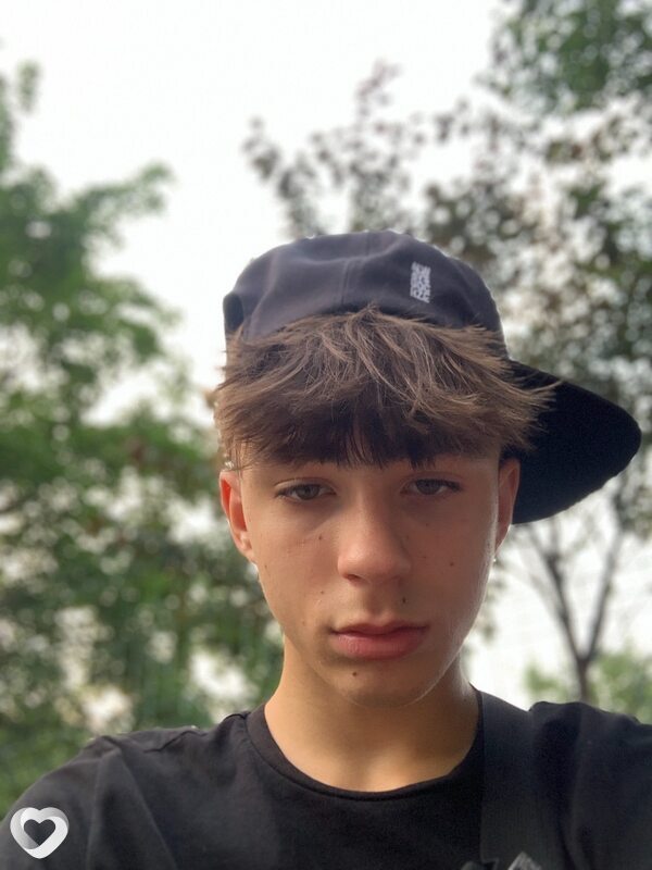 Lucas, Арад