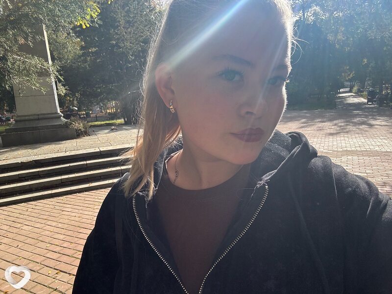 Карина, 19, Симферополе — анкета №3220684