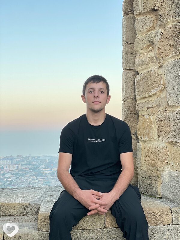 Муртуз, 23, Луганске — анкета №3220602
