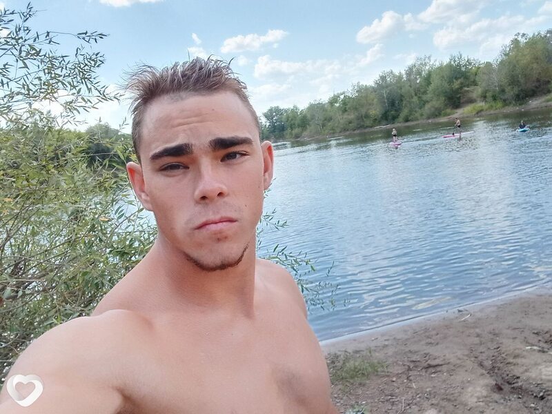 Максим, 23, Оренбурге — анкета №3220916