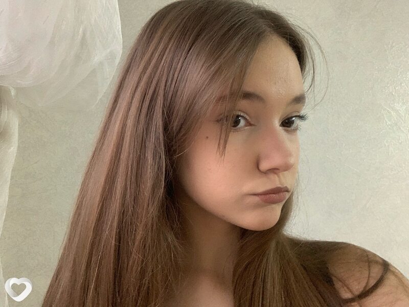 Карина, 19, Новочеркасске — анкета №3220969