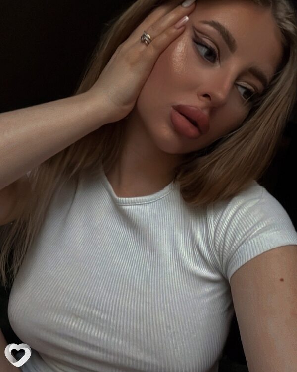 Полина, 28, Санкт-Петербурге — анкета №3222478