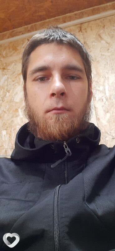 Вадим, 26, Черногорске — анкета №3222941