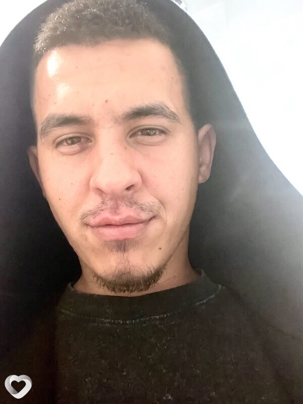 Oleg, 26, Губкине — анкета №3223040