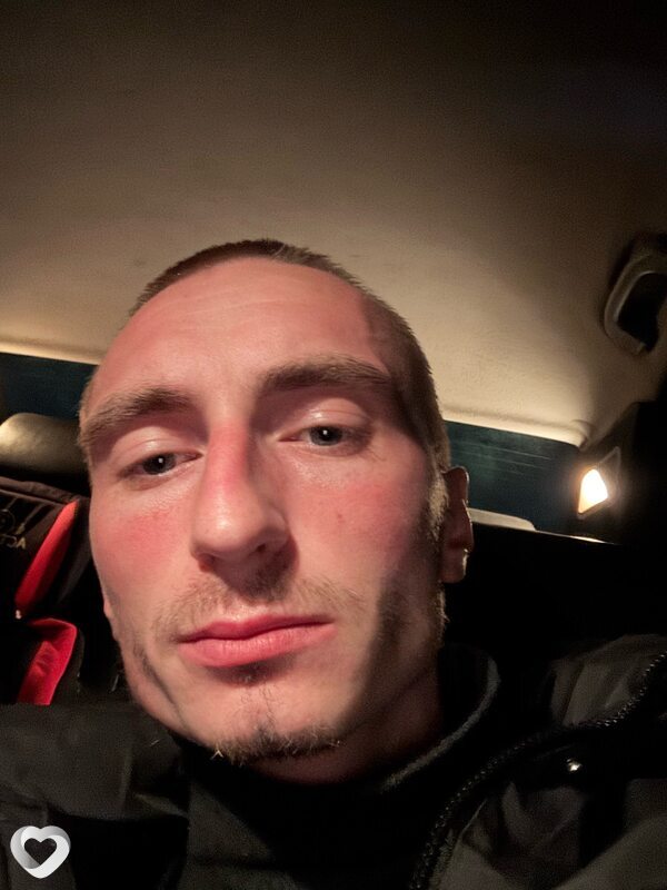 Артем, 27, Дзержинске — анкета №3222834
