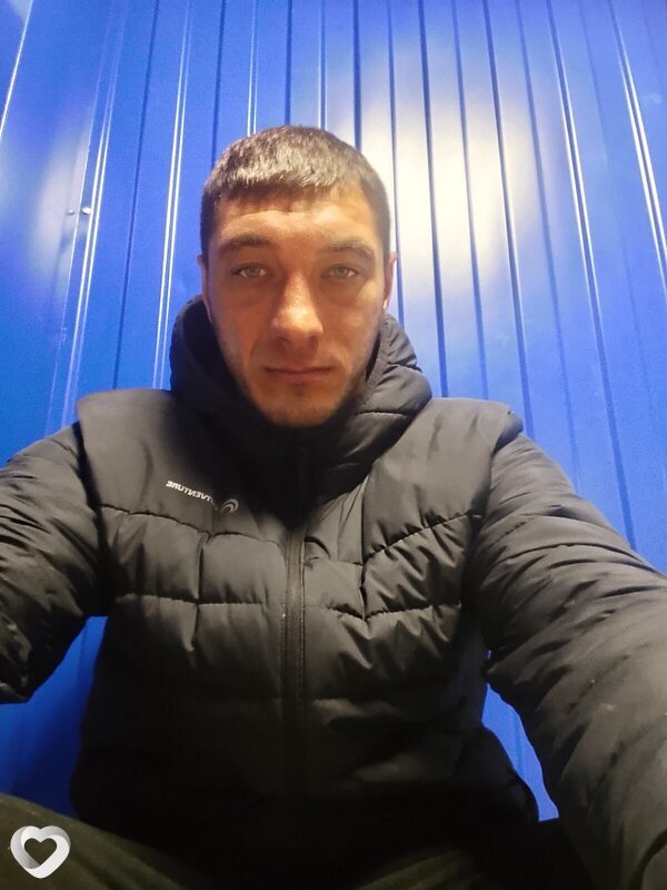 Валентин, 32, Омске — анкета №3223195