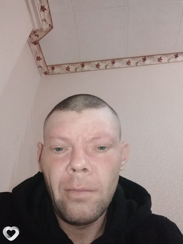 Максим, 34, Луганске — анкета №3225914