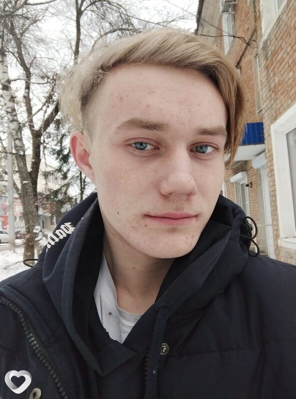 Сергей, 20, Шахтах — анкета №3224979