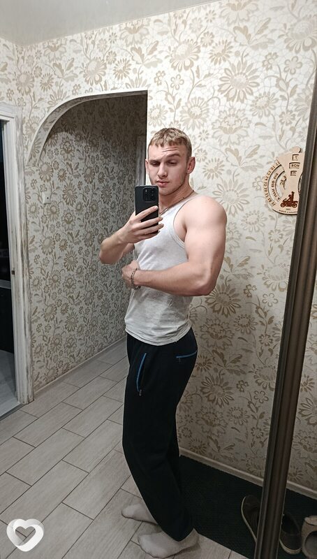 Михаил, 20, Минске — анкета №3225091