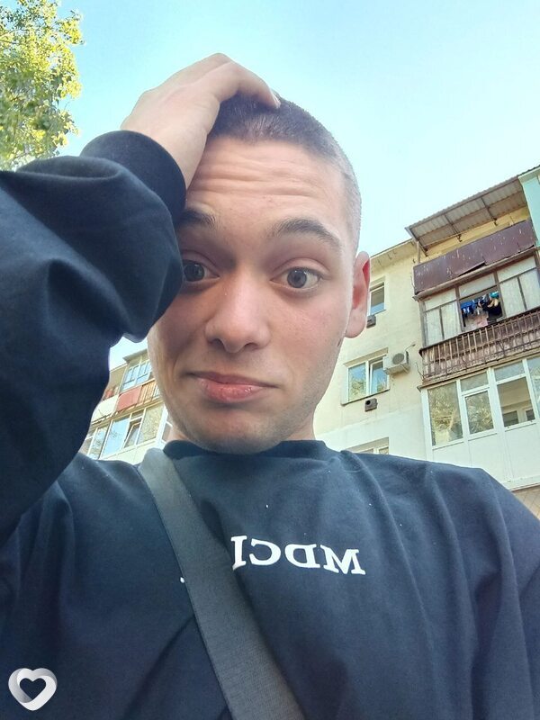 Давид, 20, Донецке — анкета №3225024