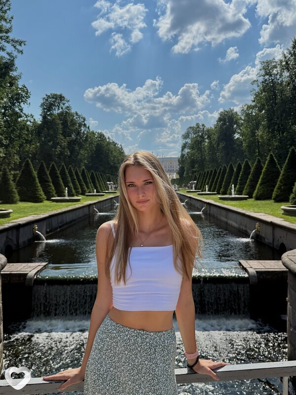 Оля, 19, Красноярске — анкета №3225310