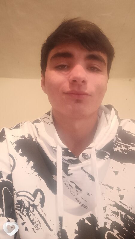 Захар, 18, Краснодаре — анкета №3225403