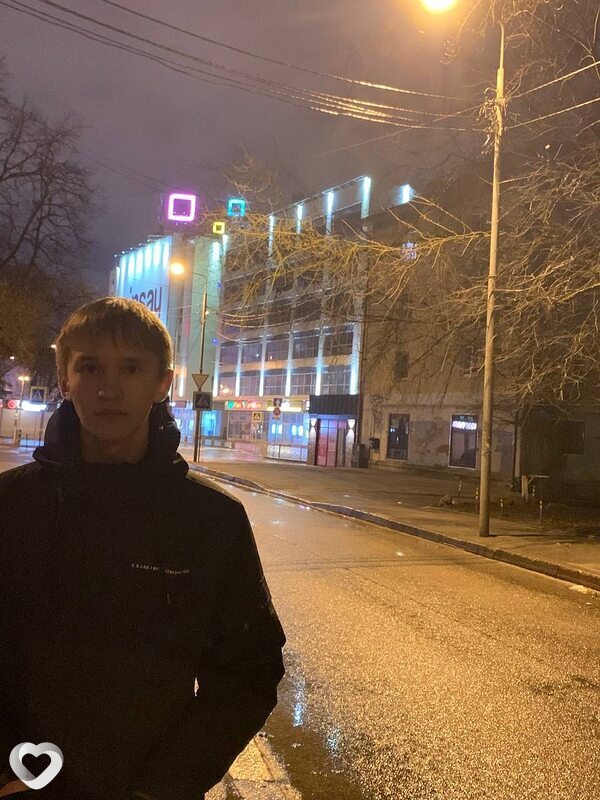 Айназ, 21, Калининграде — анкета №3225654