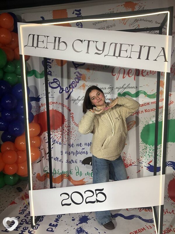Настя, 20, Запорожье — анкета №3226274