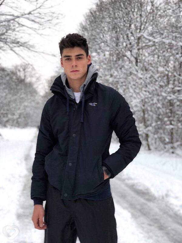 Айк, 18, Мытищах — анкета №3226809