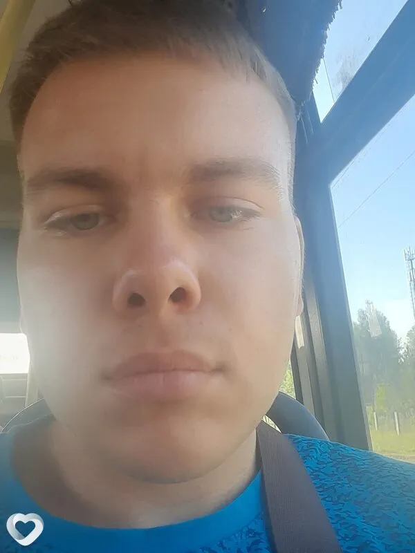 Александр, 19, Барнауле — анкета №3227557