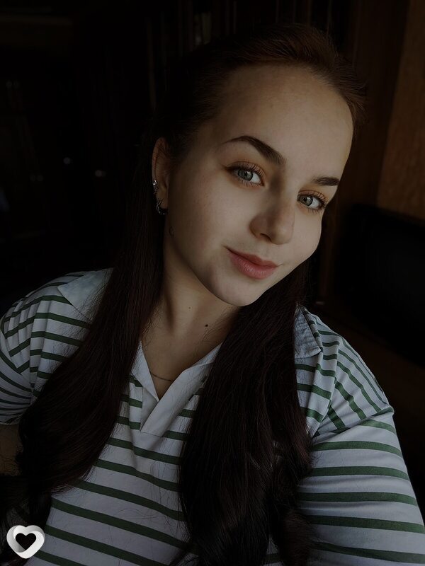 Юлия, 22, Луганске — анкета №3228479
