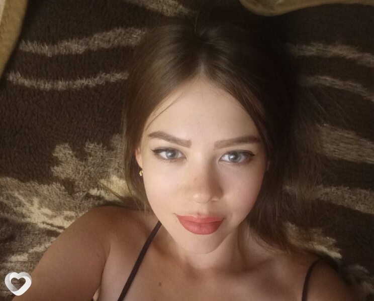 Алла, 23, Новороссийске — анкета №3228677