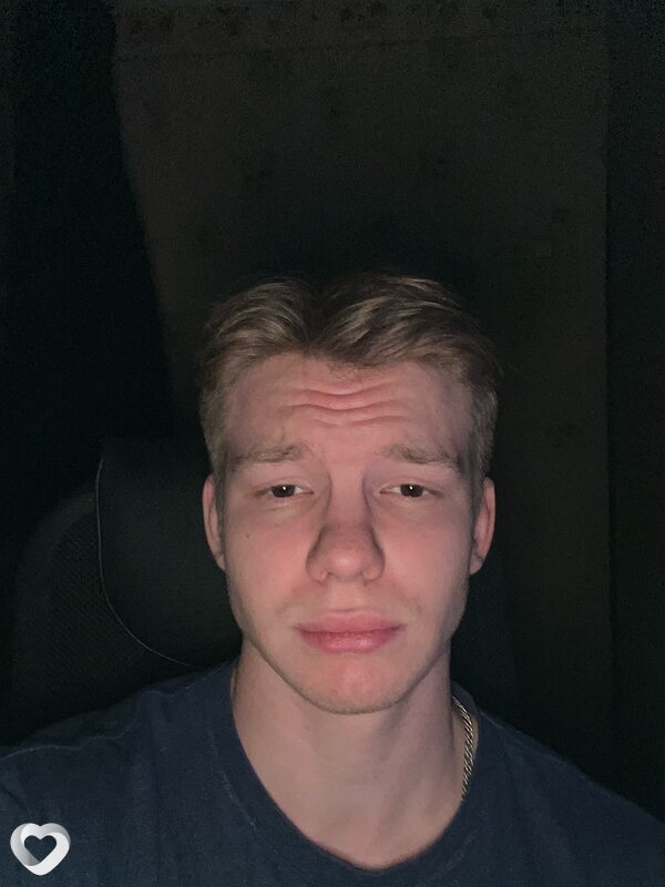 Антон, 20, Нижнем Новгороде — анкета №3229026