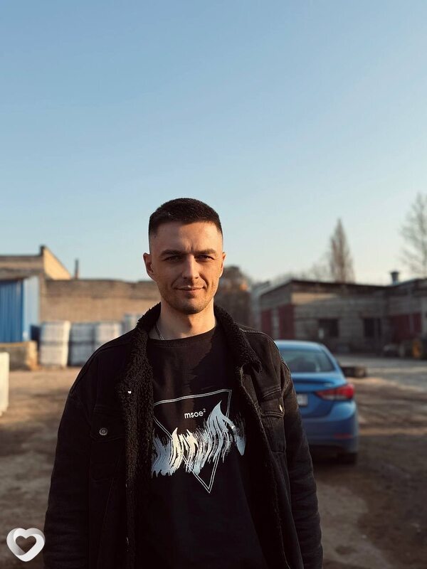 Артем, 30, Барановичах — анкета №3229740