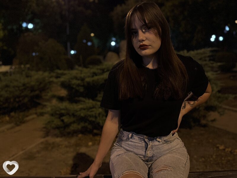 Алина, 21, Донецке — анкета №3230120