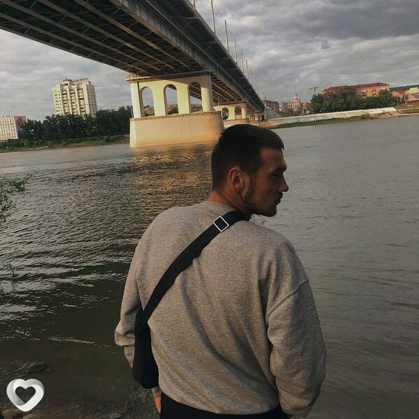 Александр, 22, Омске — анкета №3230396
