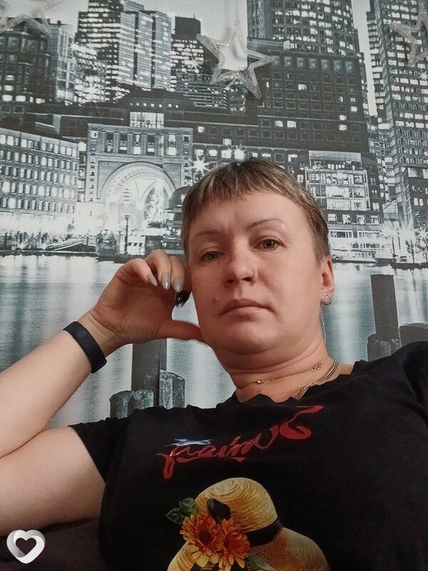 Оленька, 42, Кирове — анкета №3230244