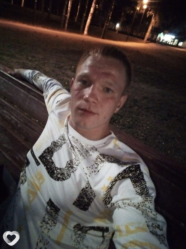 Виктор, 31, Усинске — анкета №3230736