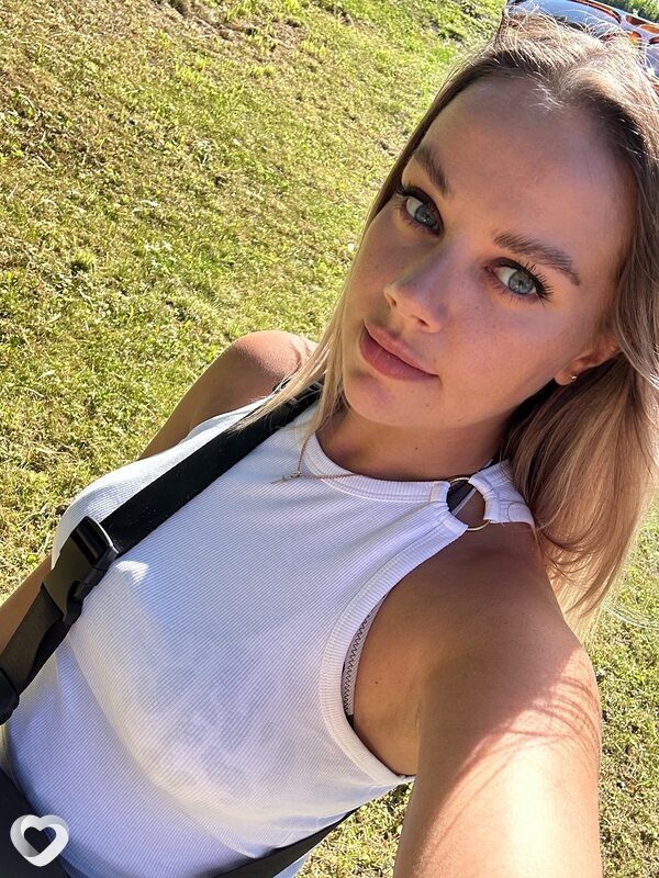 Оксана, 28, Петрозаводске — анкета №3230740