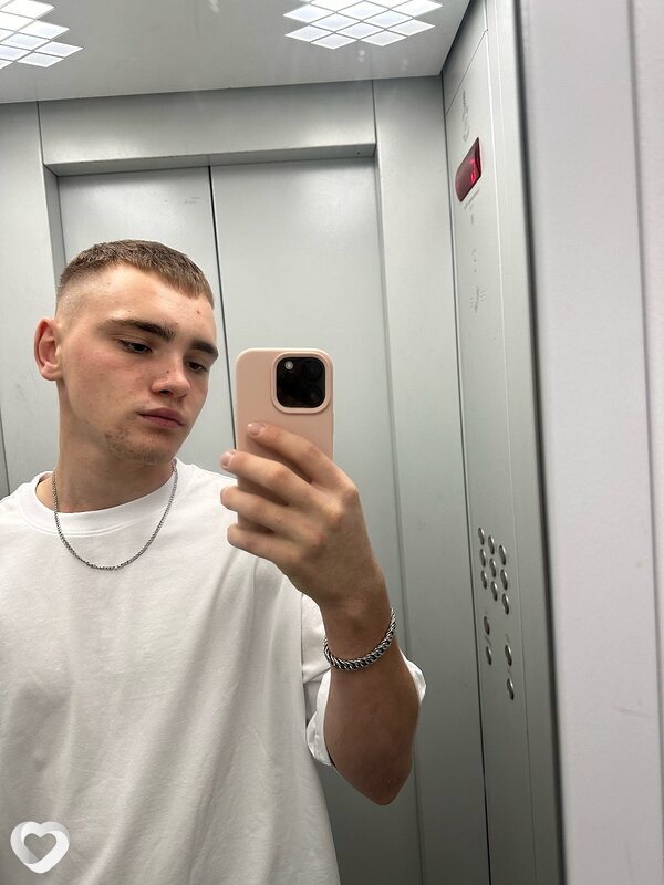 Ильнур, 21, Казани — анкета №3230847
