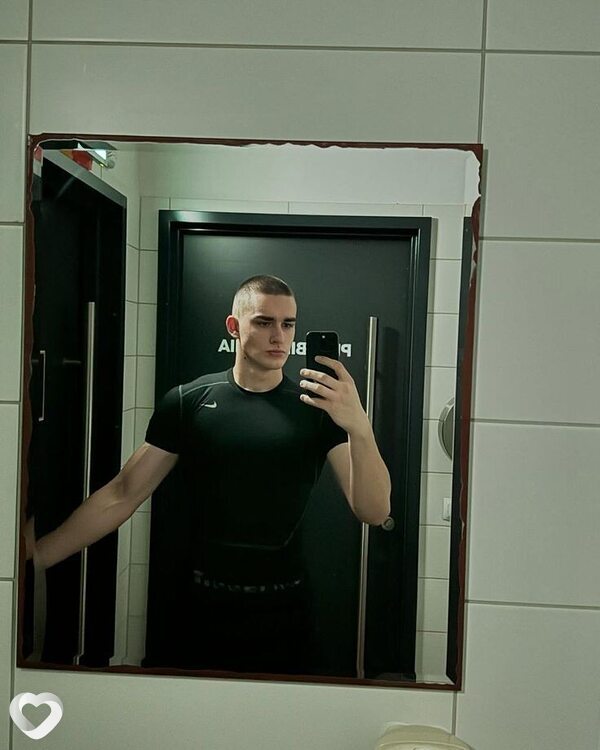 Дмитрий, 21, Минске — анкета №3231726