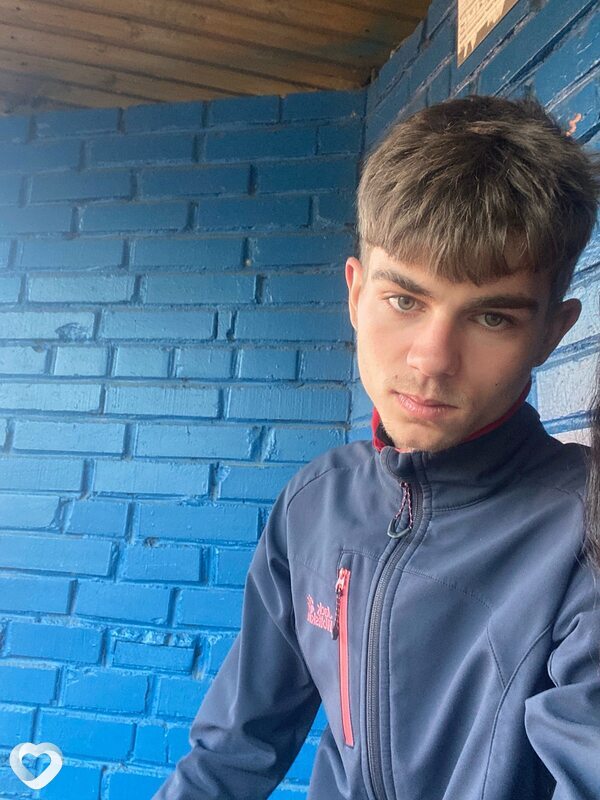 Денис, 21, Минске — анкета №3231920