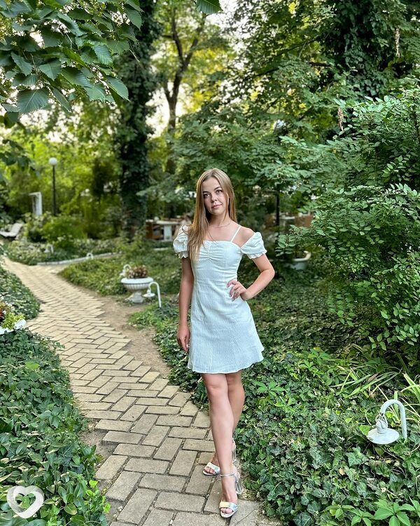 Людмила, 27, Киеве — анкета №3232063