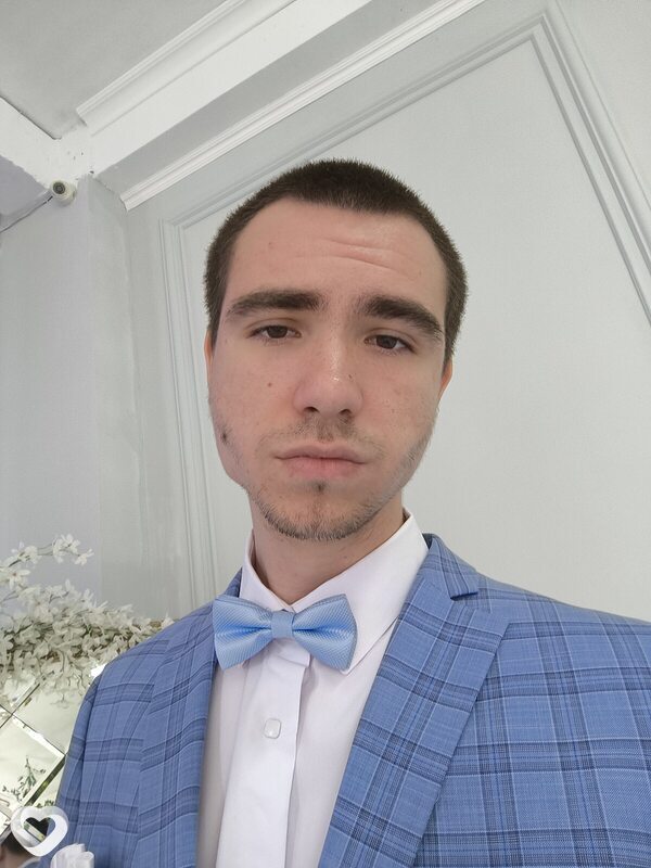 Даня, 22, Новочеркасске — анкета №3232125