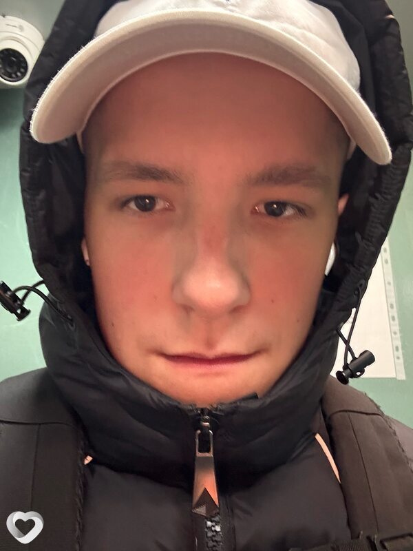Дмитрий, 22, Перми — анкета №3232200