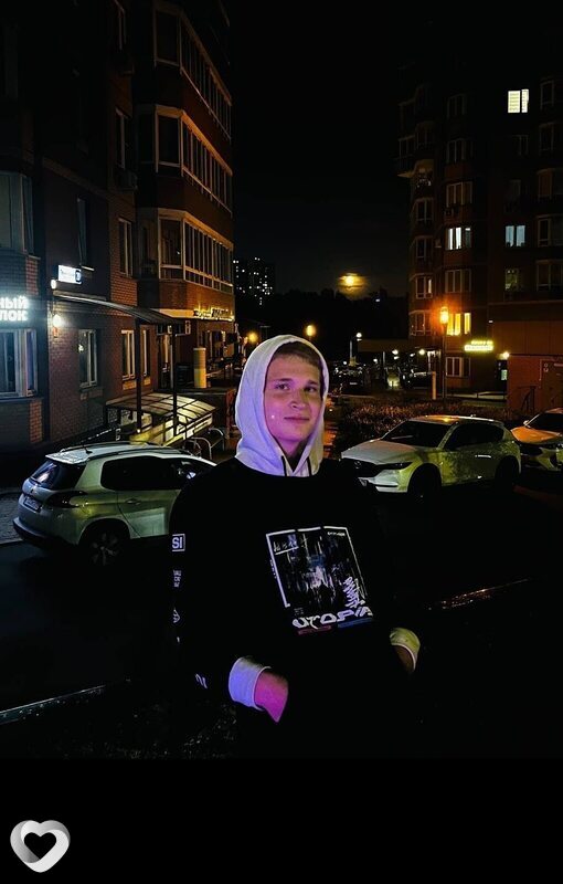 Александр, 20, Ангарске — анкета №3233508