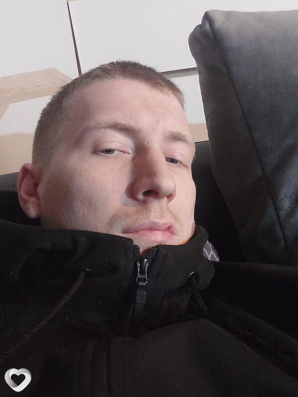 Виталий, 29, Архангельске — анкета №3233866