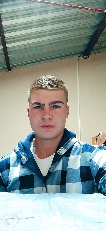 Данила, 22, Санкт-Петербурге — анкета №3234173