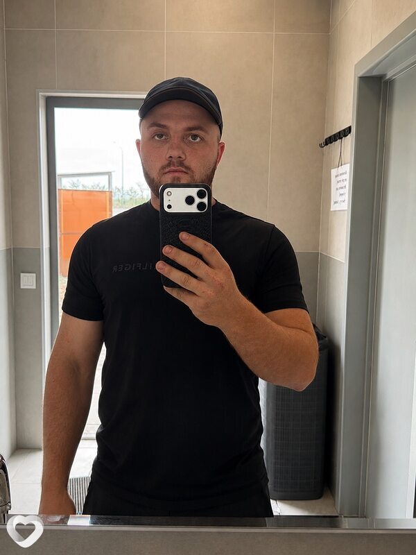 Артур, 22, Алматы — анкета №3234780