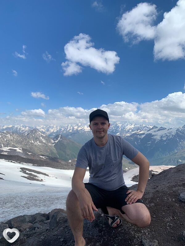Виктор, 28, Пятигорске — анкета №3234754
