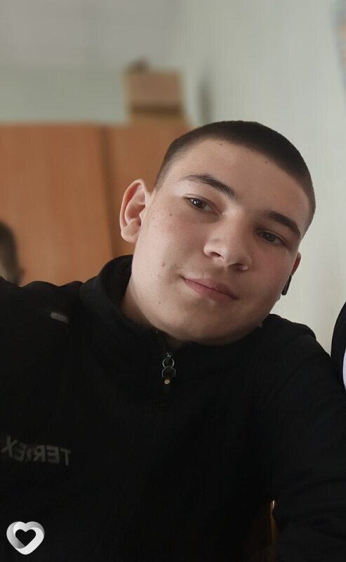 Иван, 19, Абакане — анкета №3235015