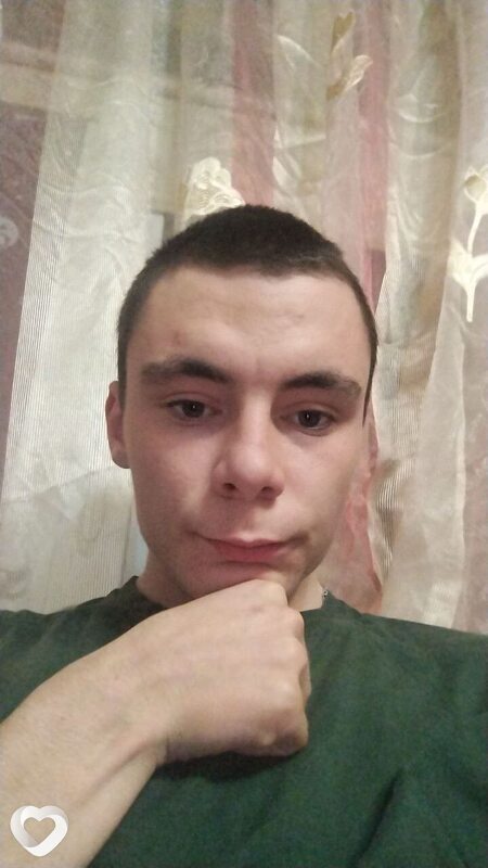 Серёжа, 19, Донецк (Ростовская Обл.) — анкета №3235034