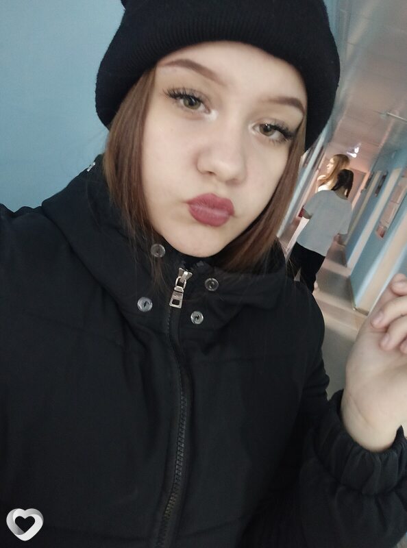 Кристина, 18, Юрге — анкета №3236521