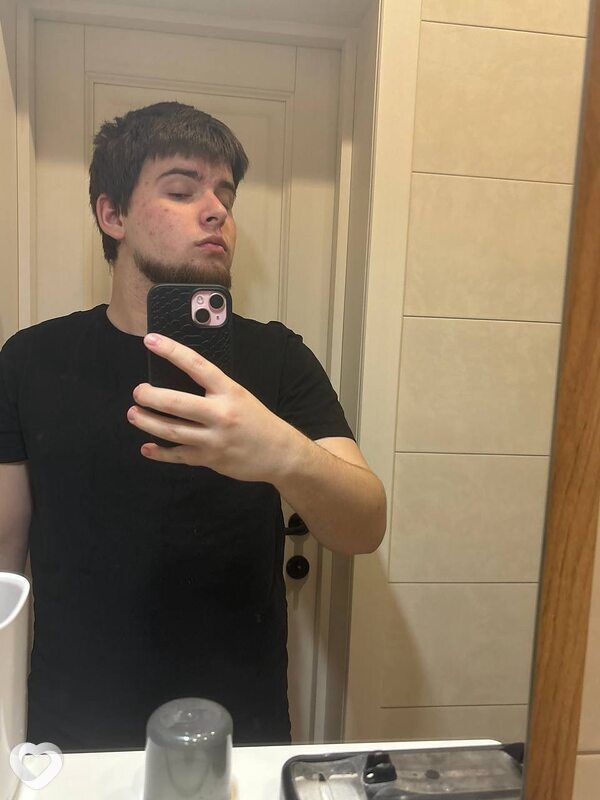 Andrei, 19, Минске — анкета №3235979