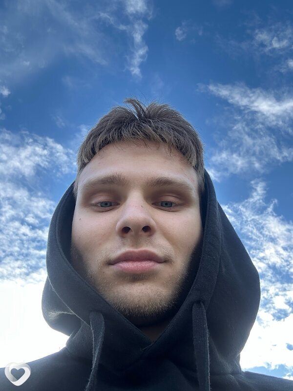 Александр, 22, Москве — анкета №3235715