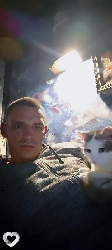 Виталий, 37, Кириши — анкета №3237002