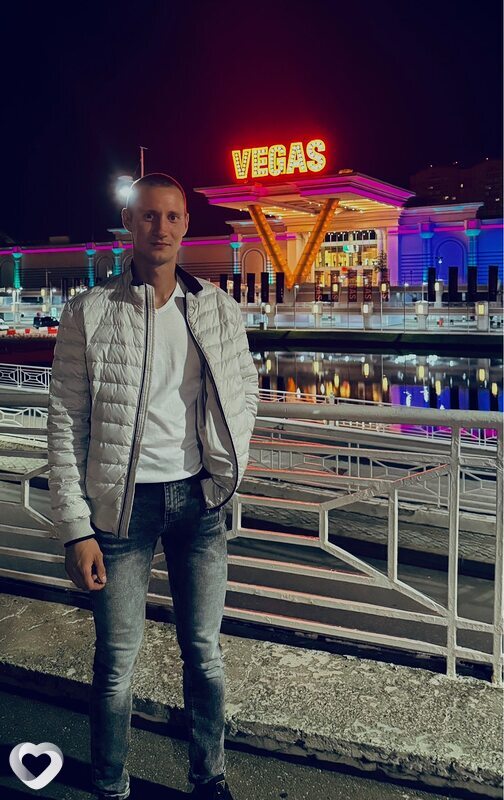 Макс, 22, Курганинске — анкета №3237800