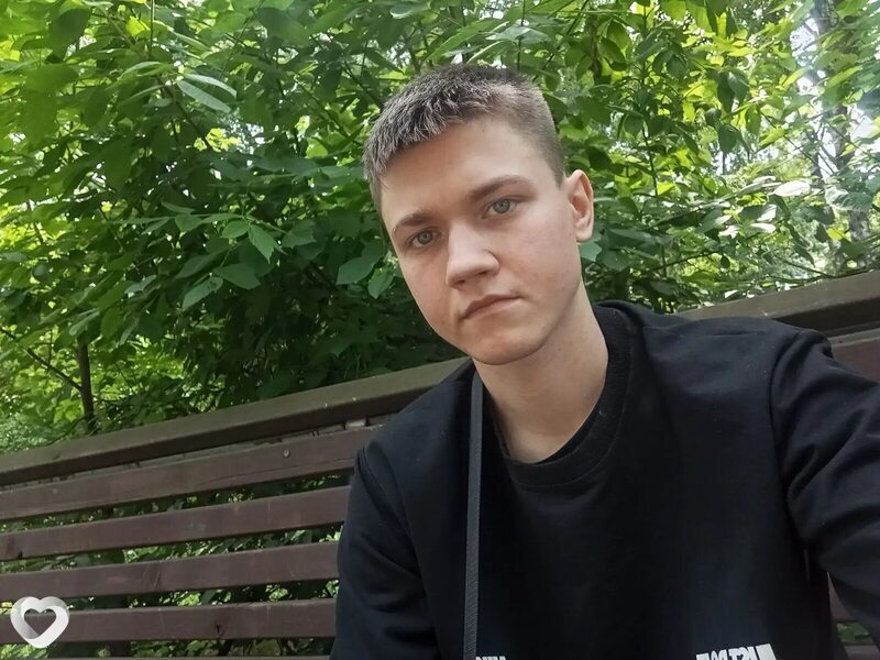 Артём, 25, Новокузнецке — анкета №3237808