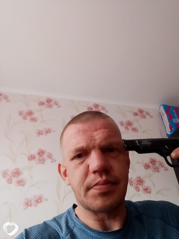 Kirill, 40, Великом Новгороде — анкета №3238097