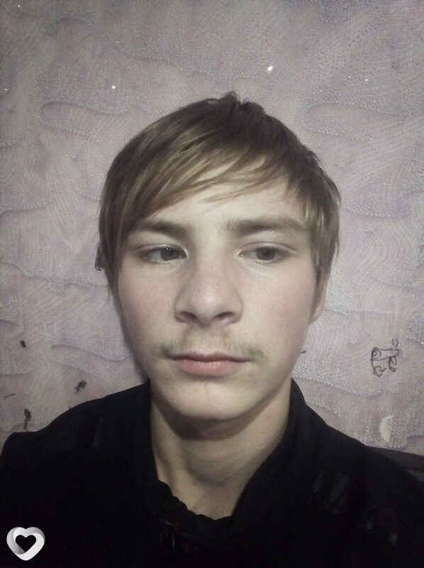 Кирилл, 20, Ленинске-Кузнецком — анкета №3239244